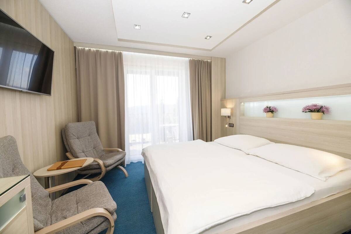 Deluxe kamer | 1 slaapkamer, een minibar, gratis wifi, beddengoed