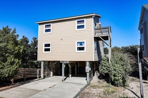 Exterior - OS629- Oceanside, Corolla, Sunday Check In, Pet Friendly! (Corolla)