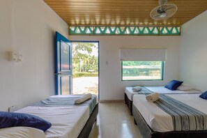 ベーシック ルーム | ベッドシーツ