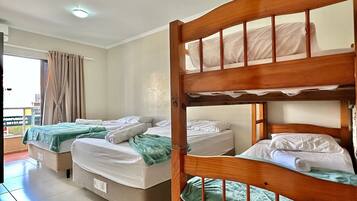 Apartment | Iron/ironing board, free WiFi