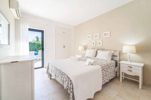 5 Schlafzimmer, Bügeleisen/Bügelbrett, WLAN, Bettwäsche