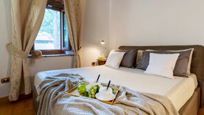 8 bedrooms, iron/ironing board, free WiFi, bed sheets - Podere Giardino 16+2, Emma Villas (Terranuova Bracciolini)