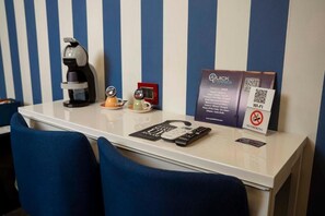 Superior Room - Yacht Club Angioino (Naples)