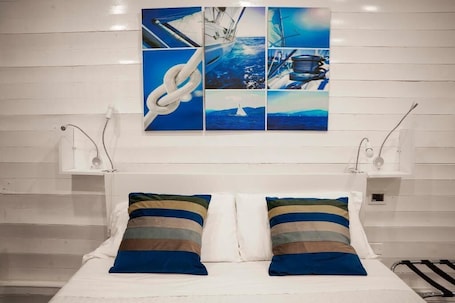 Yacht Club Angioino