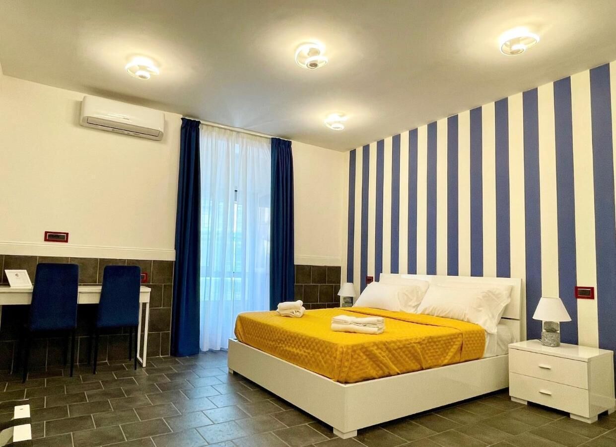 Coffres-forts dans les chambres, bureau
