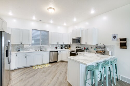 New Garland Home - 10 Mi to Crystal Hot Springs!