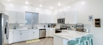 New Garland Home - 10 Mi to Crystal Hot Springs!