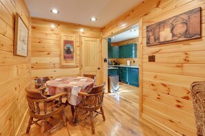 Hus (3 Bedrooms) | Innvendig