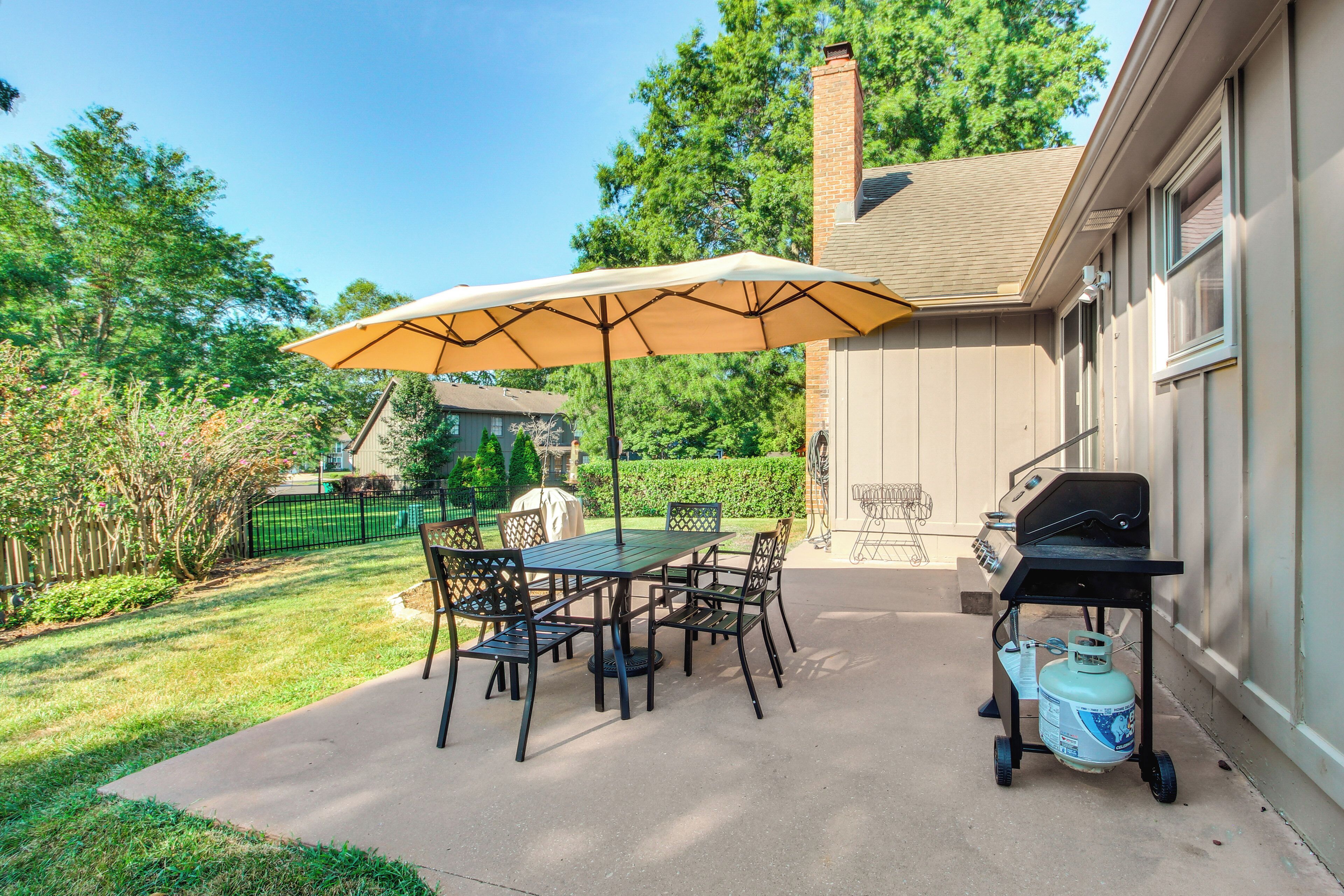 House (4 Bedrooms) | Interior