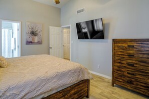 House (3 Bedrooms) | Interior - 20 Mi to Dtwn El Paso: Pet-friendly Retreat! (El Paso)