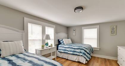 Stunning Charlotte Retreat ~ 2 Mi to City Center!