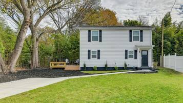 House (2 Bedrooms) | Front of property