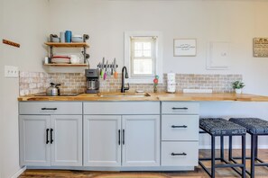 Apartment (0 Bedroom) | Interior - Cozy Hope Cabin Vacation Rental in Cosby w/ View (Cosby)