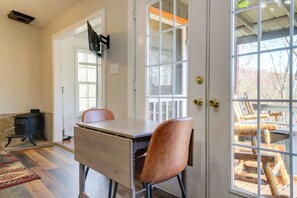 Apartment (0 Bedroom) | Interior