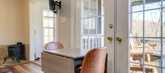 Cozy Hope Cabin Vacation Rental in Cosby w/ View