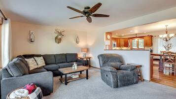 House (2 Bedrooms) | Interior