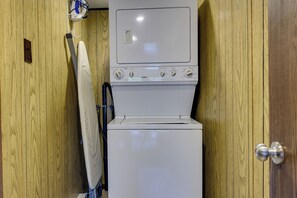 House (3 Bedrooms) | Interior - Fire Pit: Arrowhead Lake Vacation Rental! (Pocono Lake)