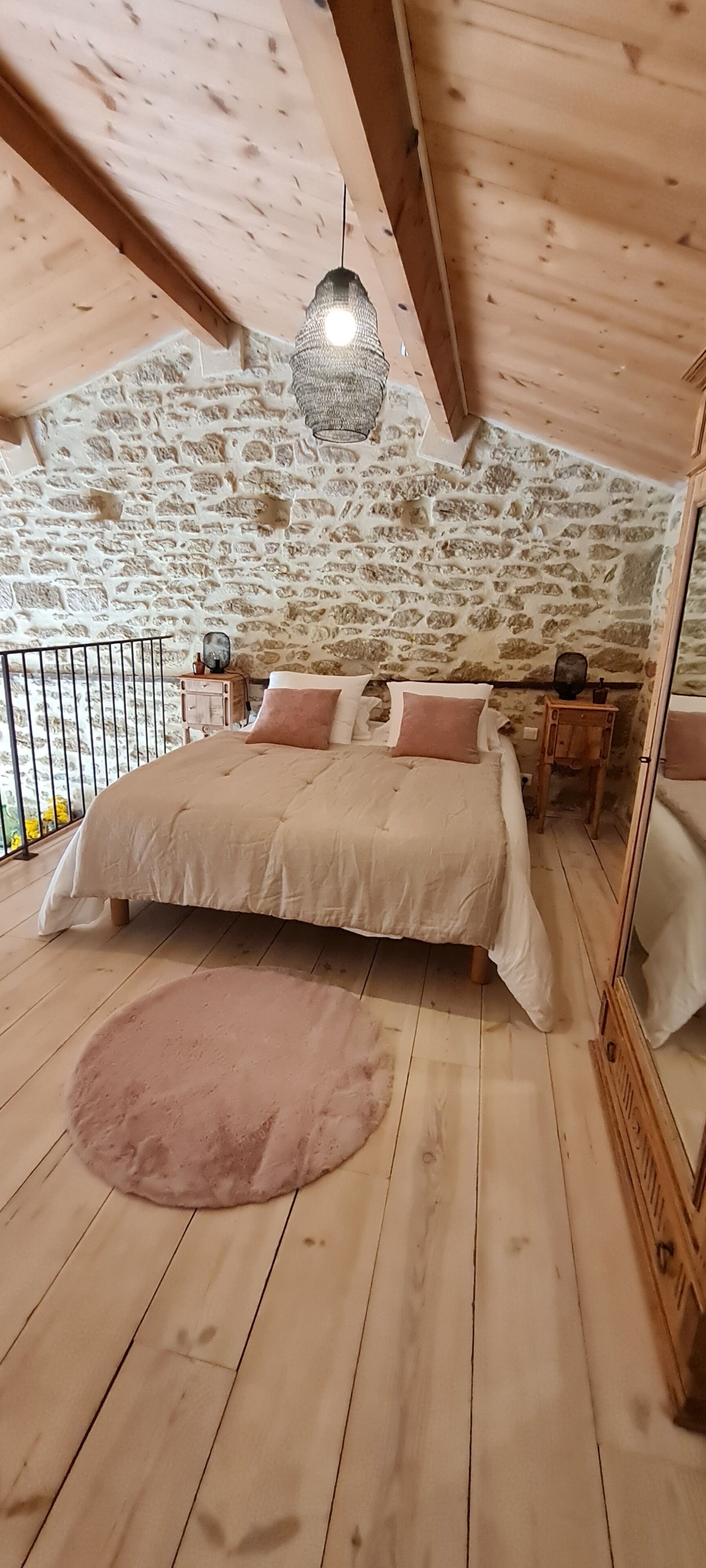 1 室のベッドルーム、アイロン / アイロン台、旅行用ベビーベッド、WiFi (無料)