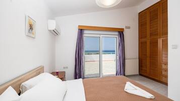 4 makuuhuonetta, silitysrauta/-lauta, Wi-Fi, vuodevaatteet