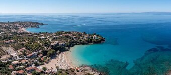 Villa Dioni Tria - Two Bedroom Villa, Sleeps 5