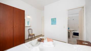 2 bedrooms, iron/ironing board, travel crib, WiFi