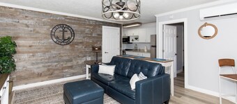 Cozy Downtown Waterfront Escape