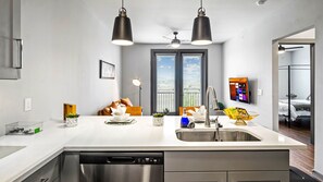 USB outlets in the kitchen for your convenience and flexible sitting for work