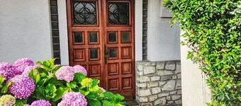 Cosy Carcassonne Villa with swimming pool