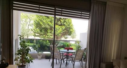 Be our guest in our apartment, and get a private room. toilet, and bathroom