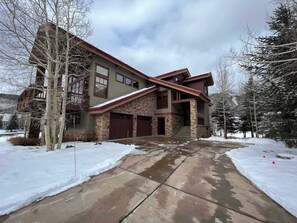 Exterior - Ski-In/Out 5 BR House at Copper Mtn (Frisco)