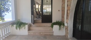 Interior - Beit Nemer Chemlan Arch house private garden sunset valley view 24/7 Electricity (Chemlan)