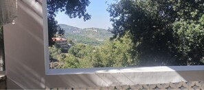 Property grounds - Beit Nemer Chemlan Arch house private garden sunset valley view 24/7 Electricity (Chemlan)