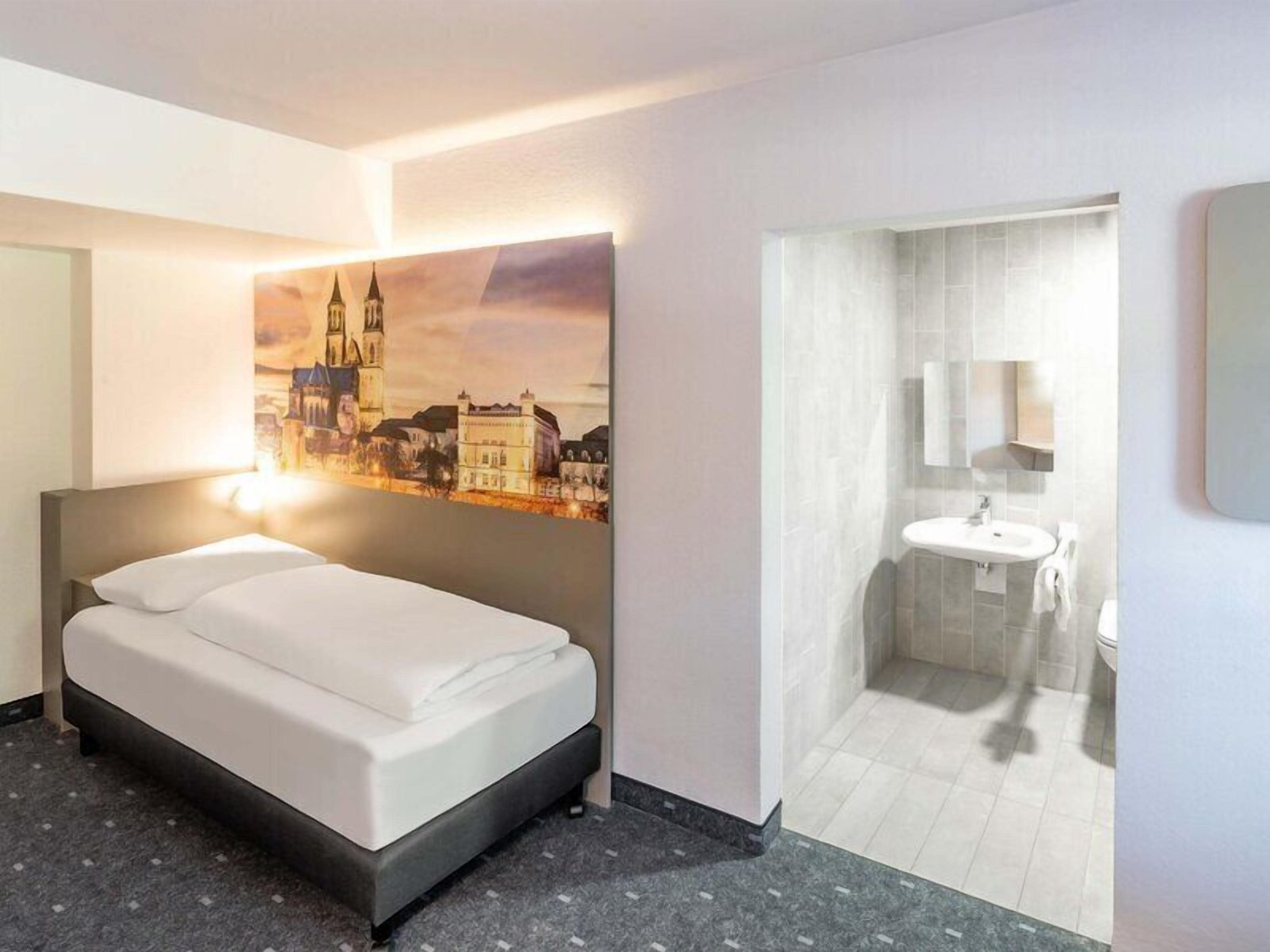 Schreibtisch, schallisolierte Zimmer, kostenloses WLAN