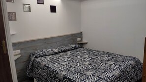 2 habitaciones, cuna de viaje, wifi gratis y ropa de cama 