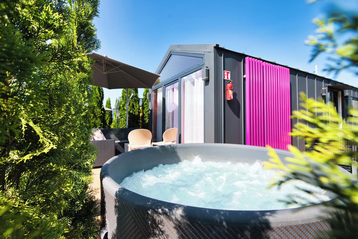 Exclusive Chalet | Jetted tub