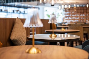 Bar (on property) - ARCOTEL AQ Wien (Vienna)