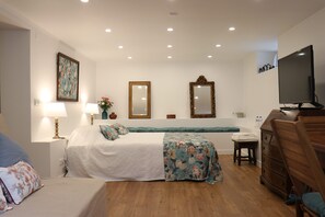 1 quarto, Wi-Fi de cortesia, roupa de cama