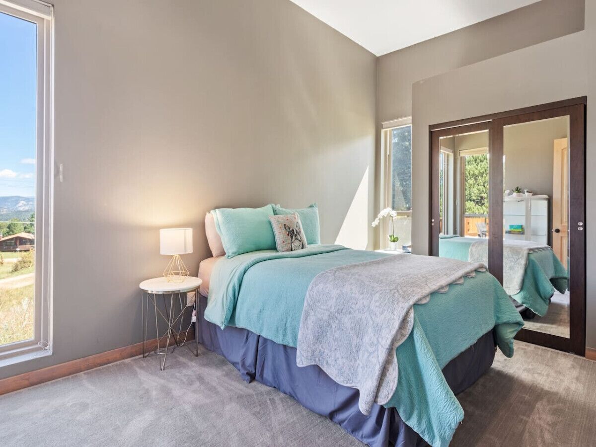 3 chambres, fer et planche à repasser, lit parapluie, Wi-Fi gratuit