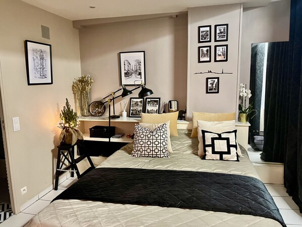 1 bedroom, iron/ironing board, free WiFi, bed sheets - Louvre-Rivoli 1 bedroom apartment (Paris)