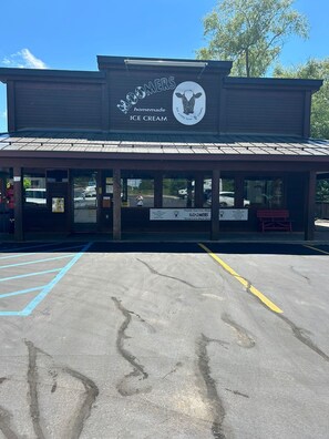 Terrain de l’hébergement 