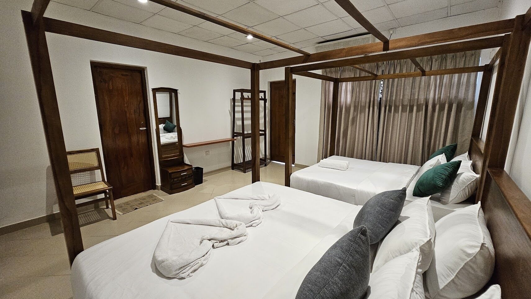 7 間睡房、熨斗/熨衫板、Wi-Fi、床單