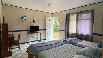 Habitación básica doble | Wifi gratis