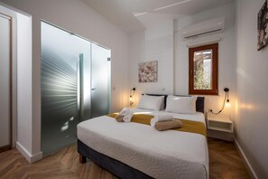 4 Schlafzimmer, Reisekinderbett, kostenloses WLAN, Bettwäsche