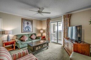 Smart TV, fireplace, DVD player, table tennis
