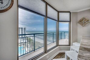 Interior - The Love Shack Myrtle Beach (Myrtle Beach)