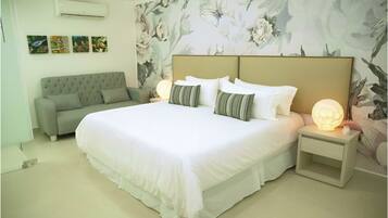 1 slaapkamer, luxe beddengoed, donsdekens, een minibar