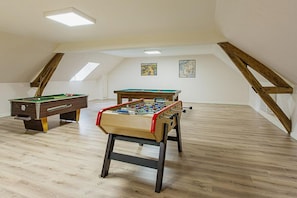 Games room - LE Moulin DE Bouqueuil (Saint-Lubin-en-Vergonnois)
