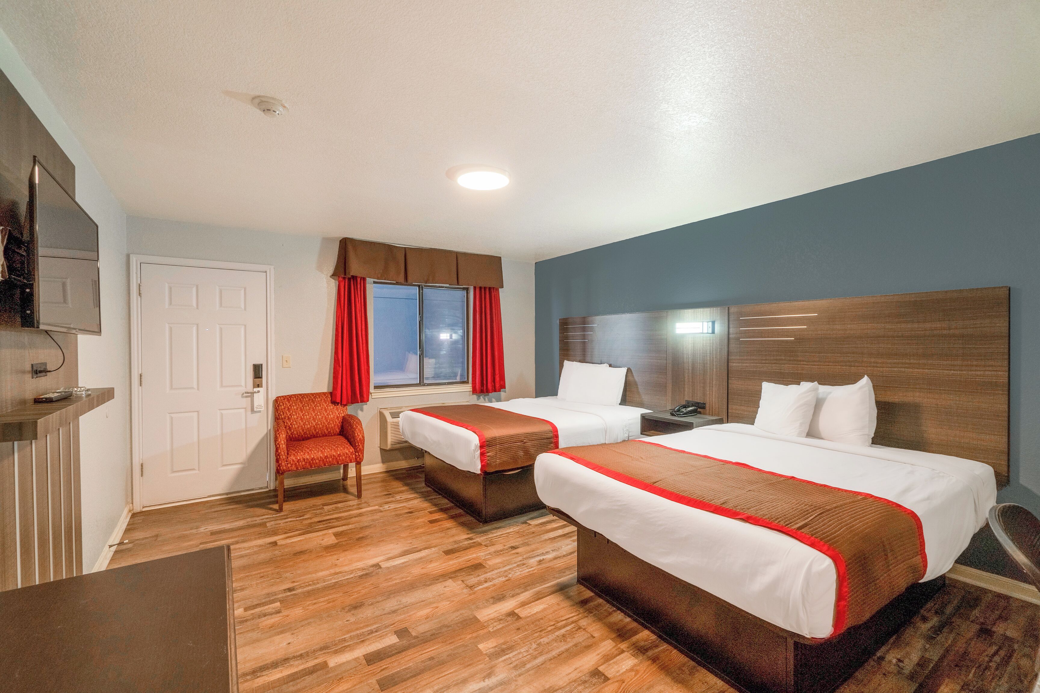 Standard Room, 2 Queen Beds, Smoking