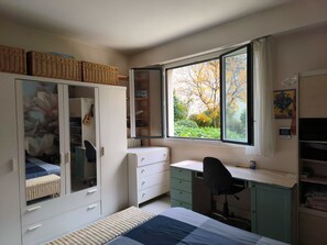 1 bedroom, iron/ironing board, WiFi, bed sheets - Nice 60 m² near Beaugrenelle (Paris)