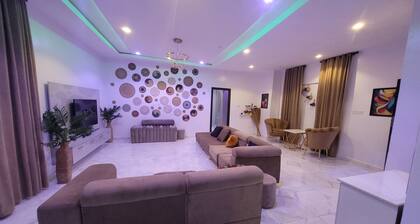 Modern Elegance meet urban
Luxury Apartment
Comfort:Your Ideal Apartment Awaits